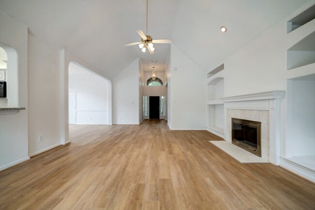 Foto del edificio - 1807 River Trail