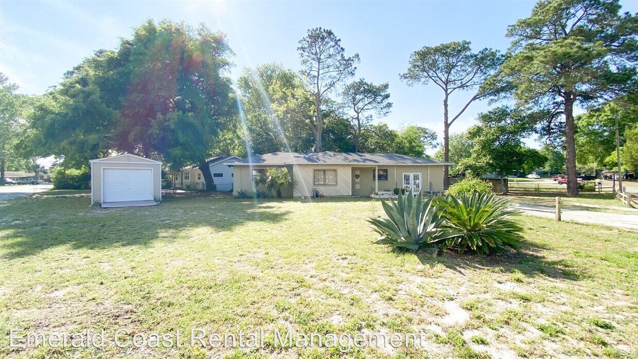 Primary Photo - 3 br, 2 bath House - 38 Oregon Drive