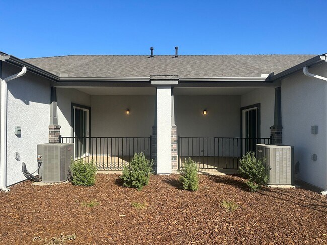 Foto del edificio - Wood Ranch Apartments 514