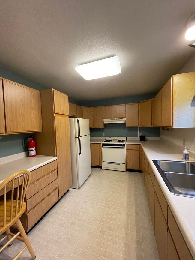 Foto del edificio - EFFICIENT KENAI APARTMENT