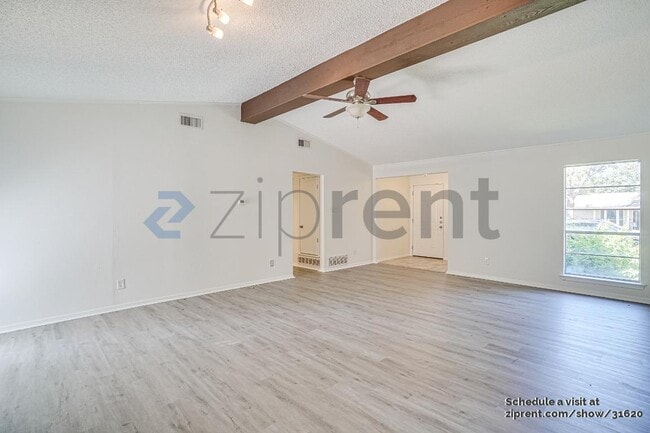 Building Photo - 8730 Grenadier Dr