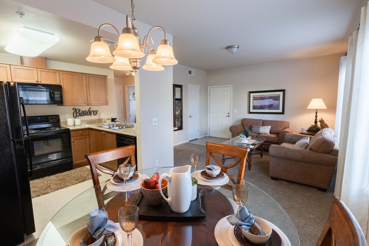 Villa Sa Vini Apartments in Fresno, CA