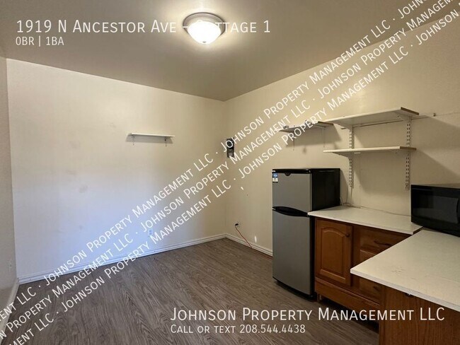 Foto del edificio - 1919 N Ancestor Ave