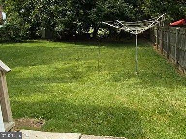 Foto del edificio - 1740 Arnold Ave