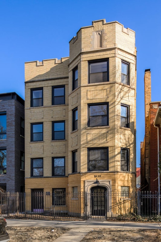 Photo - 1839 N Humboldt Blvd (Chicago, IL)