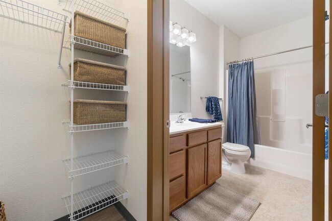 Interior Photo - Cloud on Fifth