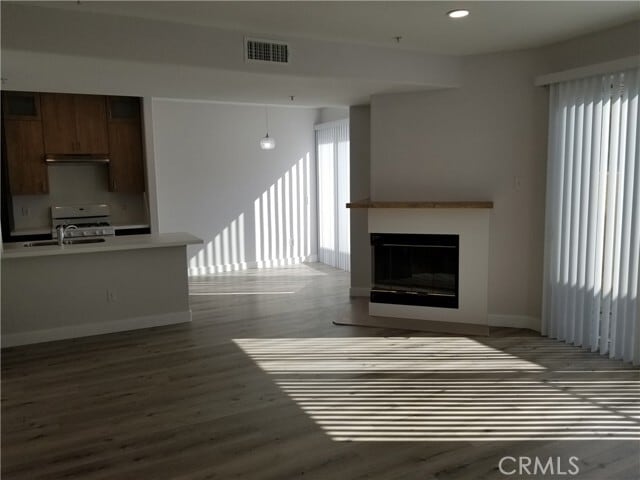 Foto del edificio - 13133 Le Parc Blvd