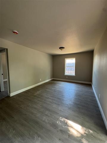 Building Photo - 612 Londonderry Ln