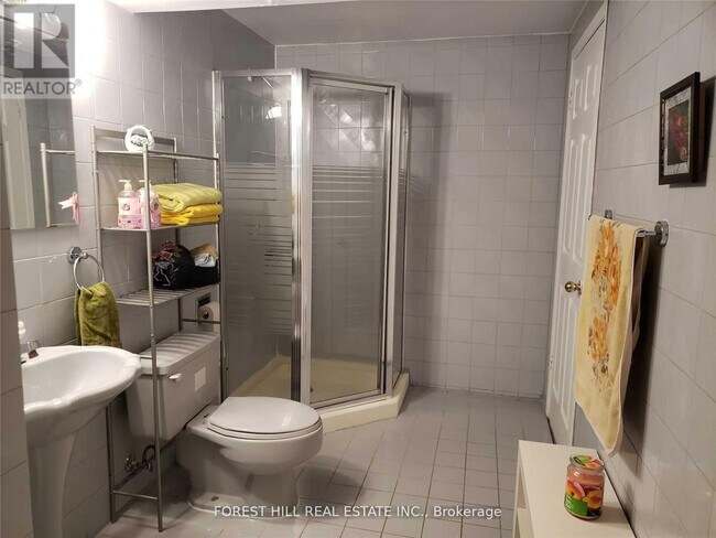 Building Photo - 27 Hiram Rd