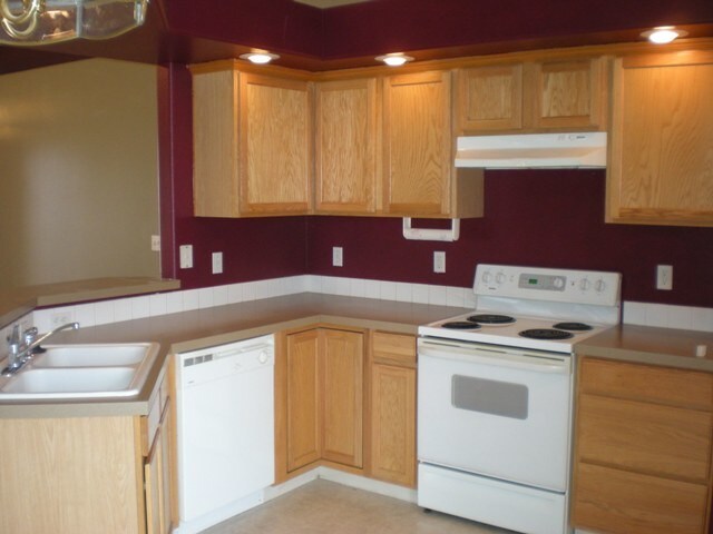 Building Photo - 533 N Coppertree Dr