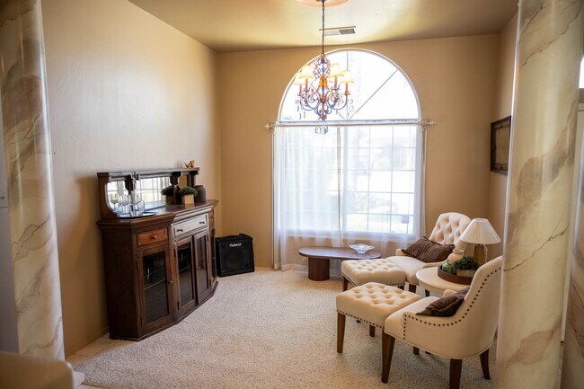 Foto del edificio - 11009 Lakewood Ct