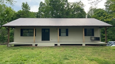 Building Photo - 137 Ben Birdwell Ln