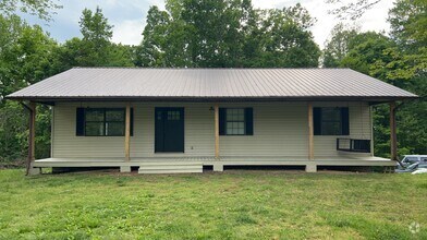 Building Photo - 137 Ben Birdwell Ln