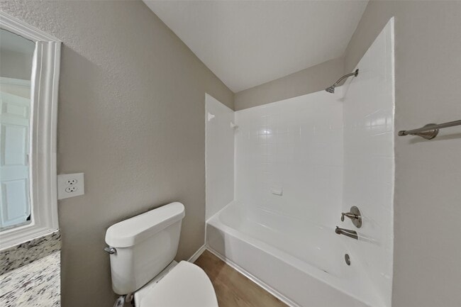 Building Photo - 18502 Fair Grange Ln