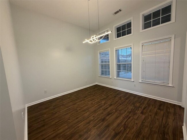 Foto del edificio - 7448 Wimberly Ln