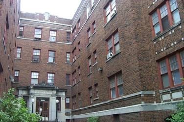 Building Photo - Stanhope Manor