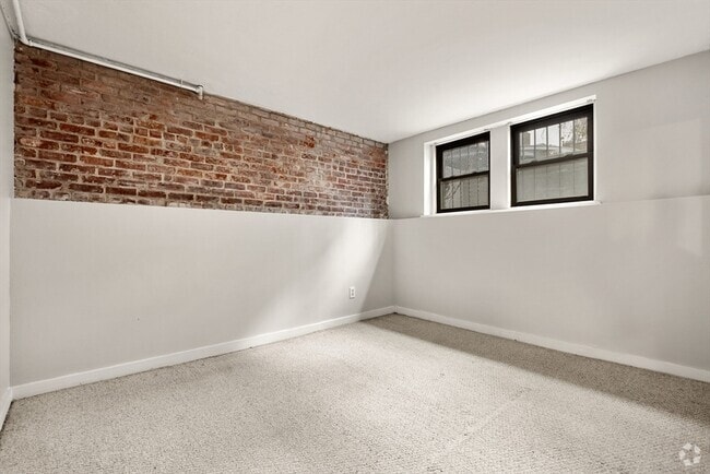 Building Photo - 1400 Commonwealth Ave