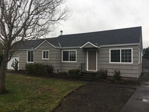 Building Photo - 3355 SW 182nd Ave
