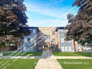 Building Photo - 1615 2nd St S