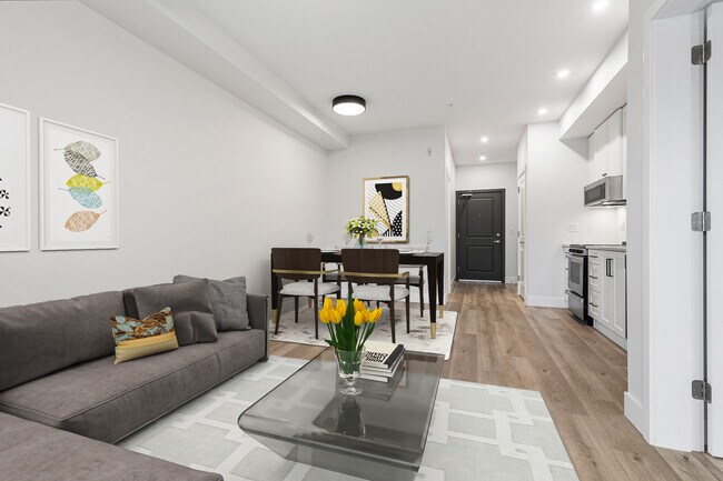 Photo du bâtiment - 6045-6045 Chilliwack River Rd