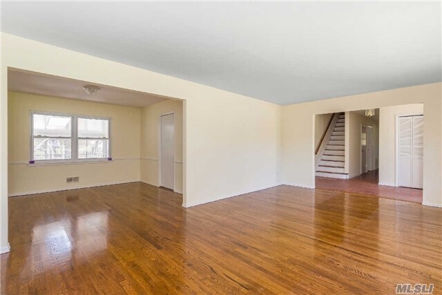 Foto del edificio - 15 Club Ct