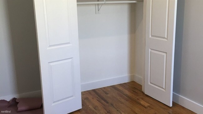 Building Photo - 531 Sutter Ave