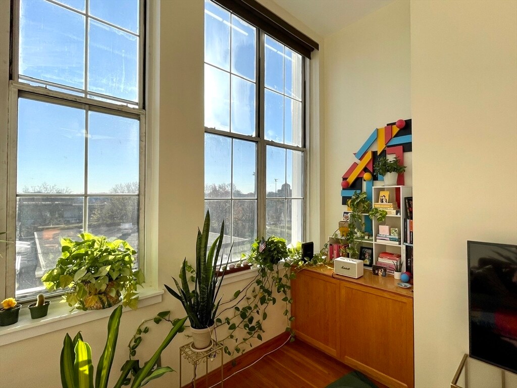 Foto principal - 240 Heath St