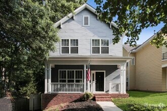 Building Photo - 7839 Baylis Dr