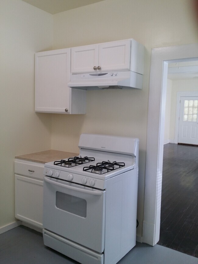 Building Photo - 157 Arlington Ct #1