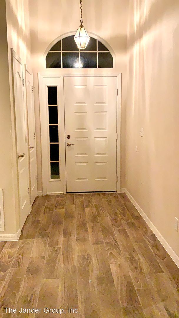 Foto del edificio - 4 br, 2 bath House - 2554 Alabaster Avenue