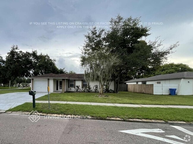 Building Photo - 3816 Southview Dr