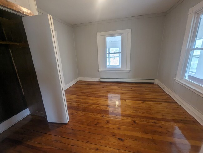 Building Photo - 688 Dixwell Ave