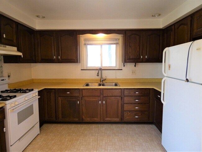 Foto del edificio - 11610 W Elmhurst Pkwy