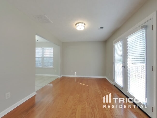 Building Photo - 1241 Matt Moore Ct