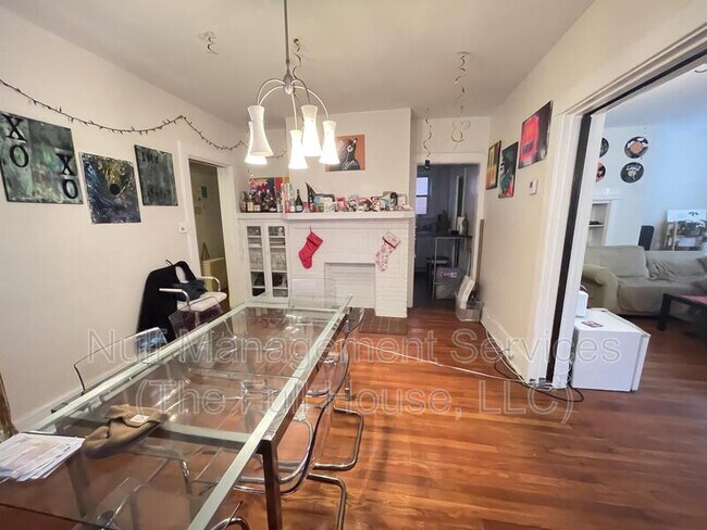 Foto del edificio - 539 S Aiken Ave