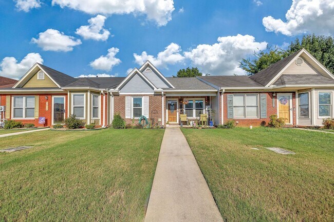 Foto del edificio - 1512 Forestview Dr SW