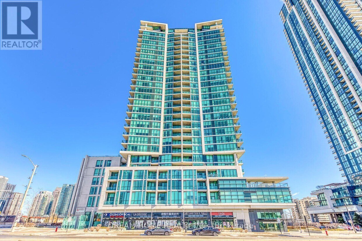 Photo principale - 3985-3985 Grand Park Dr