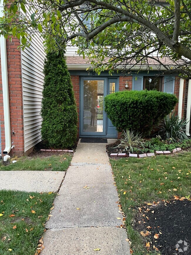 Quail Crest Student Apartments for Rent Somerset, NJ 1 Rentals