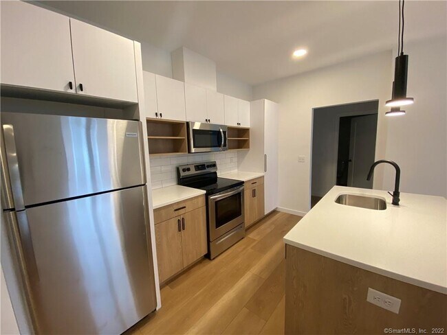 Foto del edificio - 104 Howe St