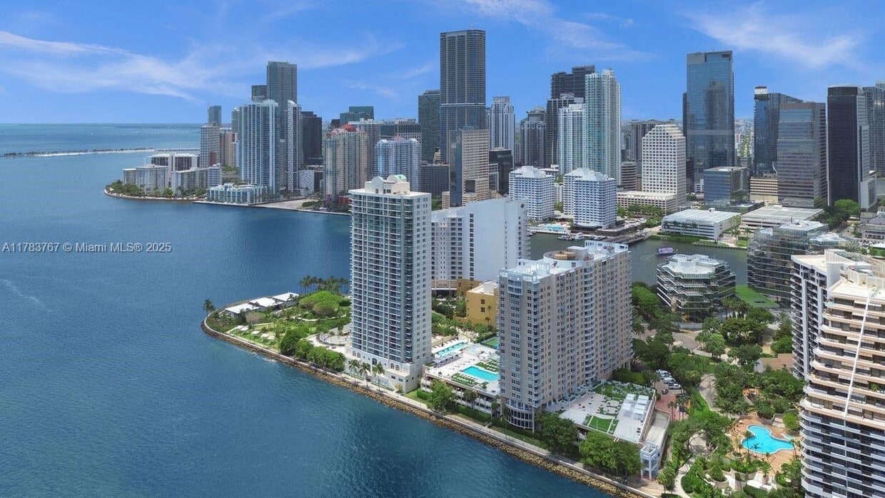Photo - 770 Claughton Island Dr (Miami, FL)