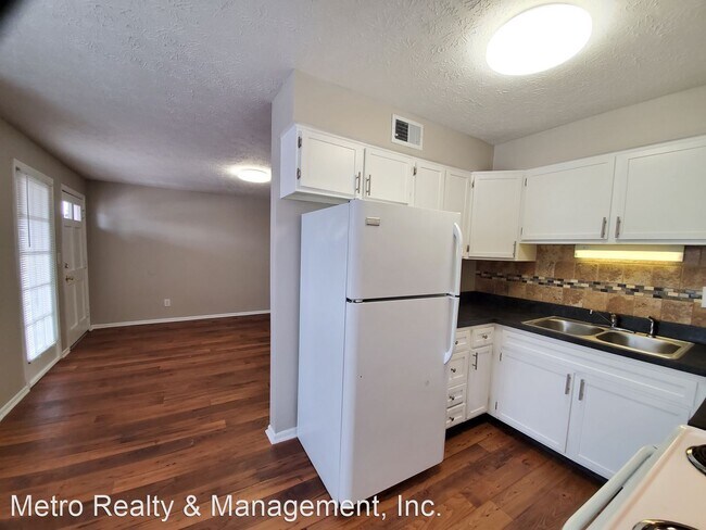 Foto del edificio - 2 br, 1 bath House - 2116 Vernon Ct