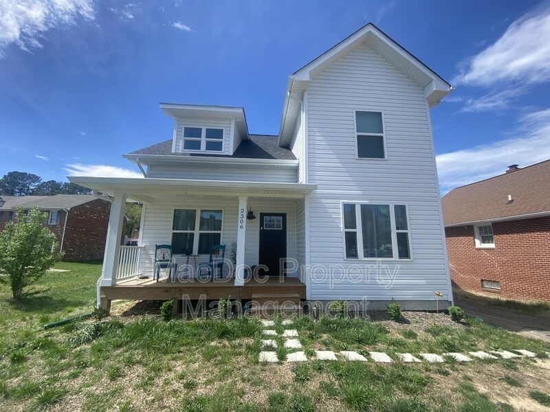 Foto principal - 2306 Lafayette Blvd