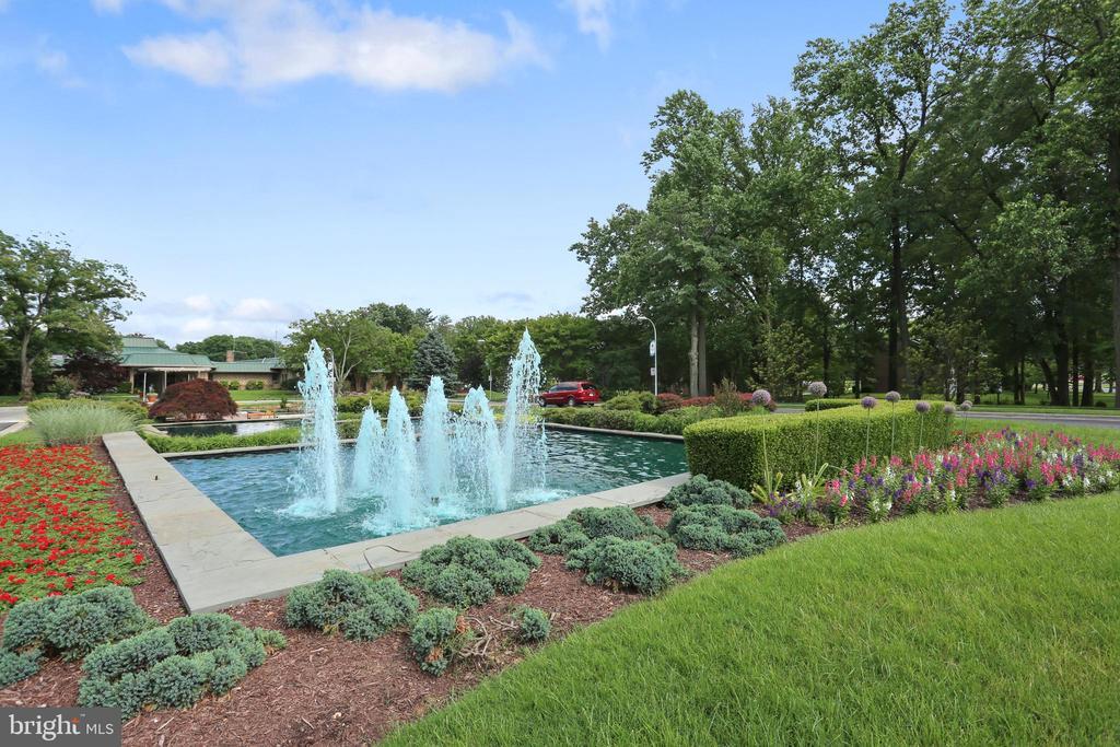 Primary Photo - 3200 N Leisure World Blvd