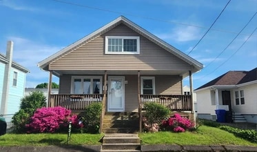 Building Photo - 137 Sweet Ave