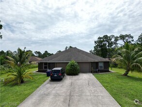 Building Photo - 739 Eisenhower Blvd
