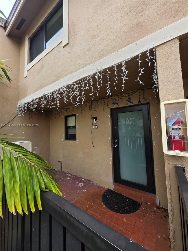 Foto del edificio - 15433 SW 80th St