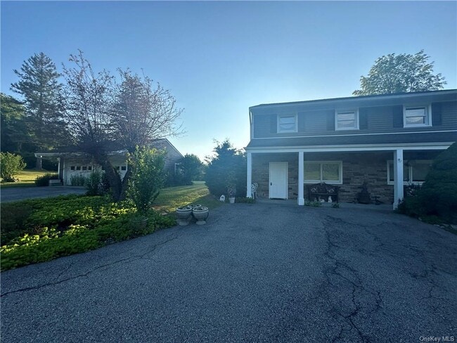 Building Photo - 2313 NY-52