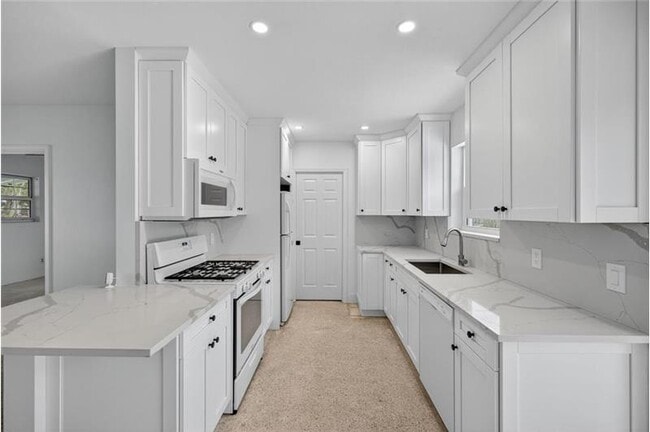 Photo - 3131 SW 20th Ct Apartment
