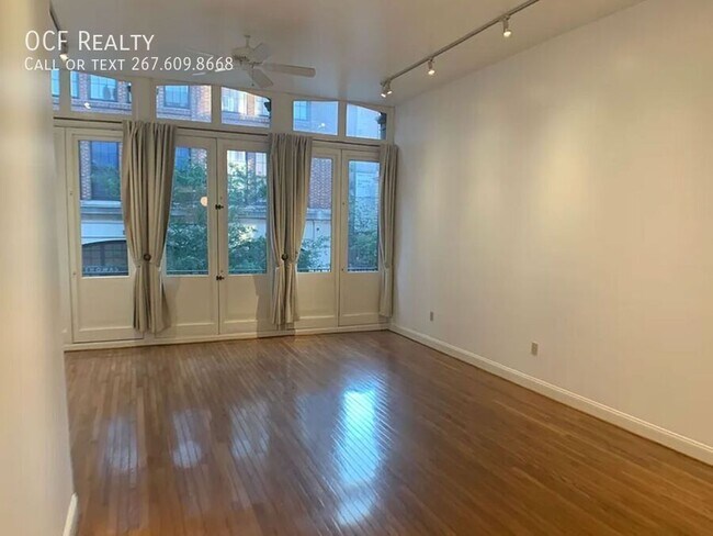 Foto del edificio - 261 N 3rd St