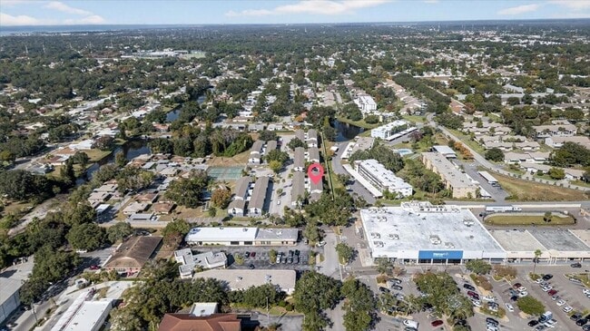 Foto del edificio - 1146 King Arthur Ct